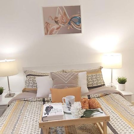 Cozy Suite, Free Wifi , Free Parking YYC Exterior foto