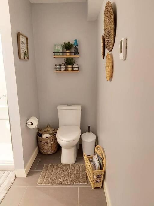Cozy Suite, Free Wifi , Free Parking YYC Exterior foto