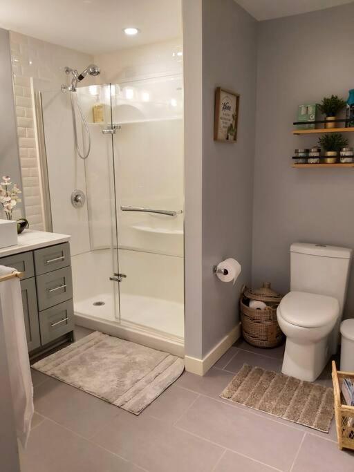 Cozy Suite, Free Wifi , Free Parking YYC Exterior foto